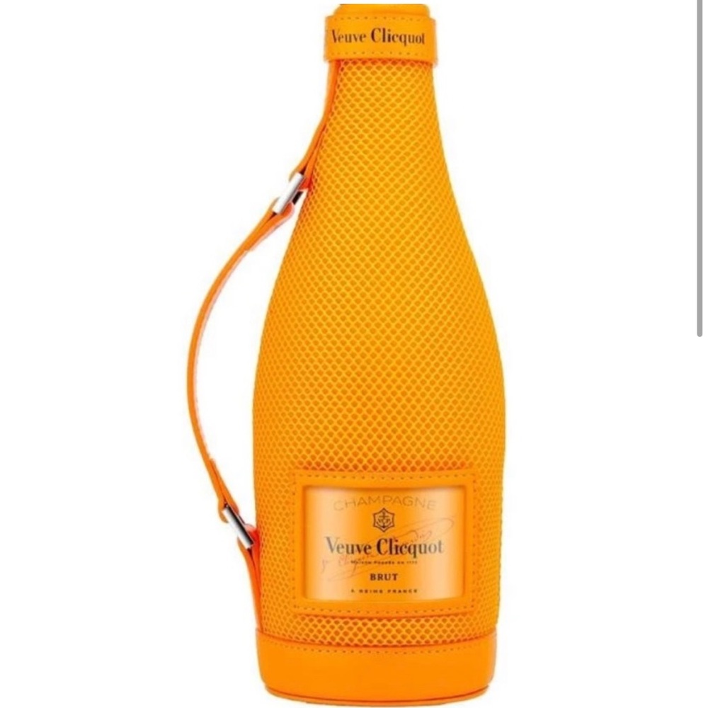 🆕 Veuve Clicquot Yellow Label Ice Jacket